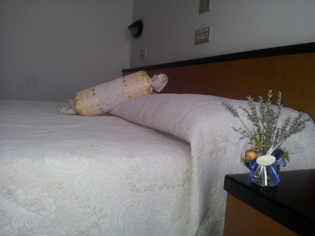 Montecarlo Hotel 3*